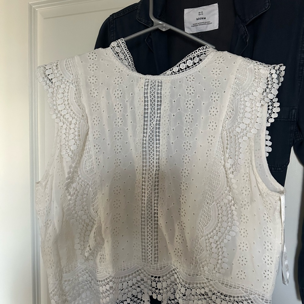 White Lace Sleeveless Top
